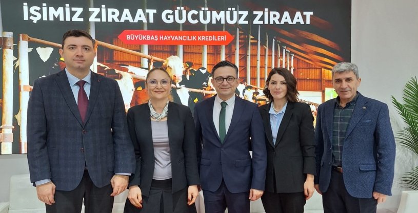 BOZKURT İLE YAĞMAHAN, İZMİR AGROEXPO FUARINDA ZİRAAT BANKASI VE ZİRAAT KATILIM STANTLARINI ZİYARET ETTİ