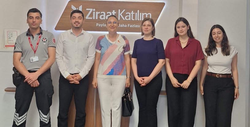BOZKURT, ZİRAAT KATILIM ÇİĞLİ ŞUBESİNİ ZİYARET ETTİ
