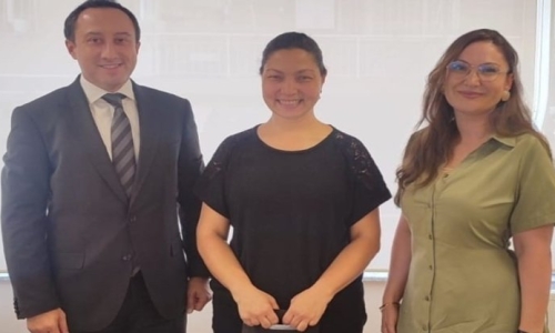 İZMİR'DE LGS'DE DERECEYE GİREN ÜYEMİZİN EVLADI ÖDÜLLENDİRİLDİ