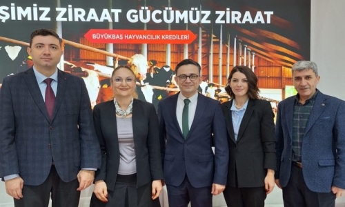 BOZKURT İLE YAĞMAHAN, İZMİR AGROEXPO FUARINDA ZİRAAT BANKASI VE ZİRAAT KATILIM STANTLARINI ZİYARET ETTİ