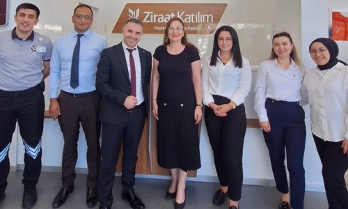 BOZKURT, ZİRAAT KATILIM İZMİR VE BAYRAKLI ŞUBELERİNİ ZİYARET ETTİ